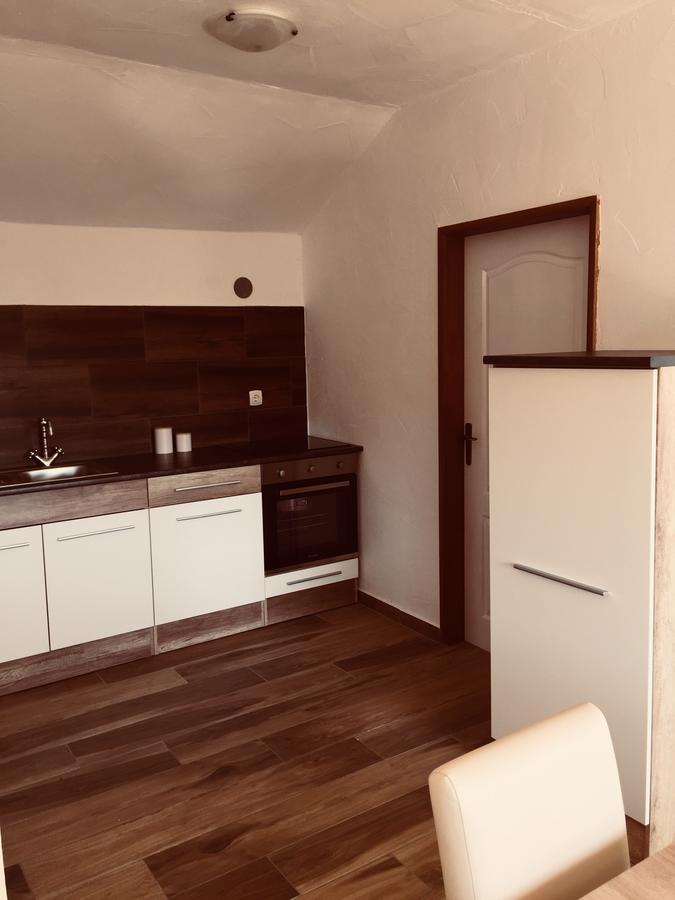 Apartments Bonaca บุดวา ภายนอก รูปภาพ